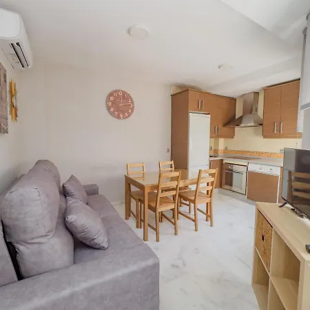 Cubo'S Apartamento Medina * Фуэнхирола