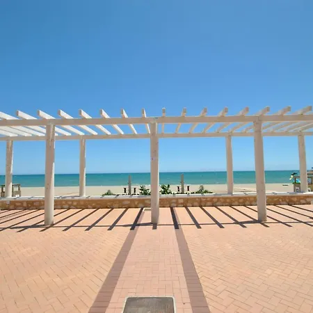 Cubo'S Apartamento Medina * Фуэнхирола